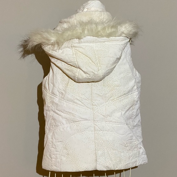 Children’s Place puffer vest size L 10/12 - Picture 2 of 5